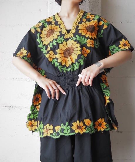Sun Flower Embroidery Blouse BKYE