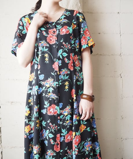 Flower Pattern Collarless Dress BK