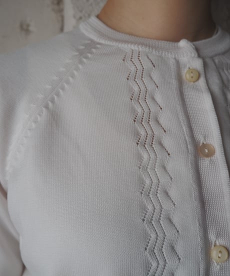 Front Design Crew Neck Cardigan WH