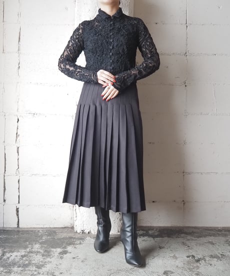 Tape Embroidery Sheer Shirt BK