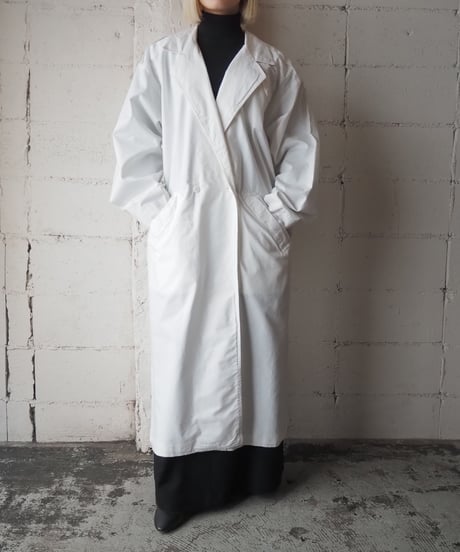 White Long Trench Coat WH