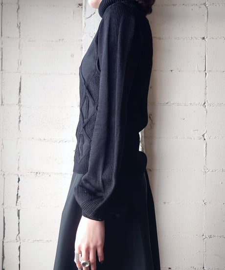 Rhombus Pattern Puff Sleeve Knit BK