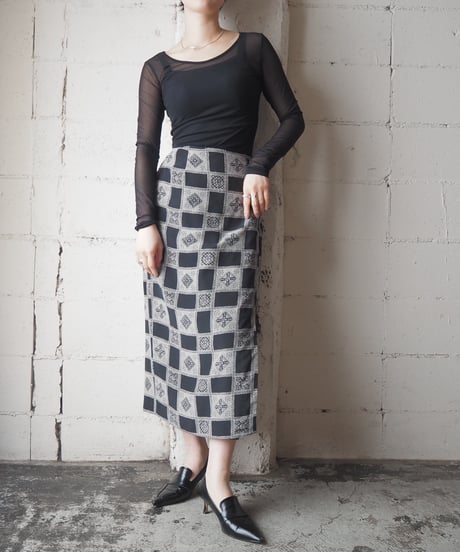 Sheer Long Sleeve Tee BK