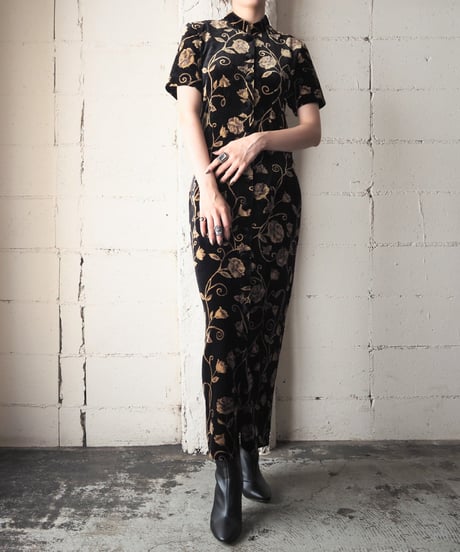 S/S Botanical Pattern Velour Dress BKGD