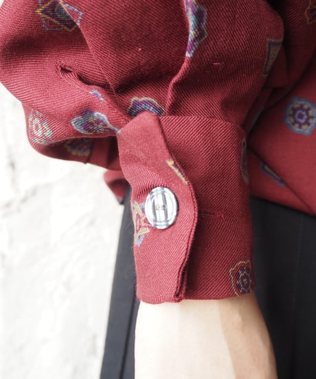 Turnover Collar Small Pattern Blouse RE