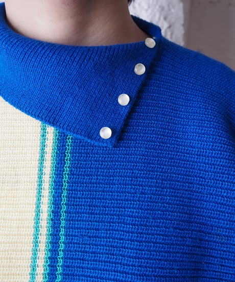 Bicolor Dolman Sleeve Knit BLLYE