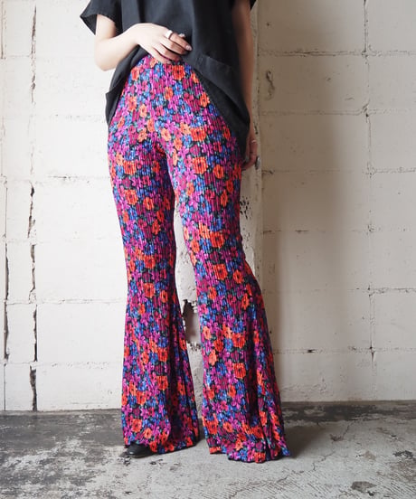 Flower Pattern Pleated Flared Pants PI OR PUR