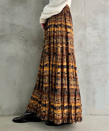 Art Design Pattern Tiered Skirt BR