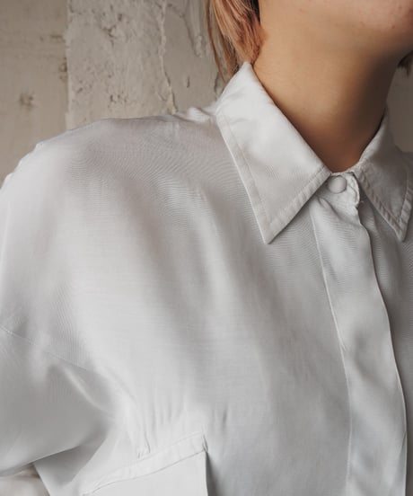 Tuck Shoulder Dolman Sleeve Blouse WH