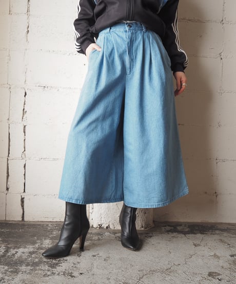 Wide Tuck Denim Pants LBL