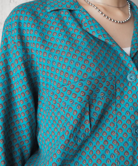 Paysley Print Open Collar Dress GN