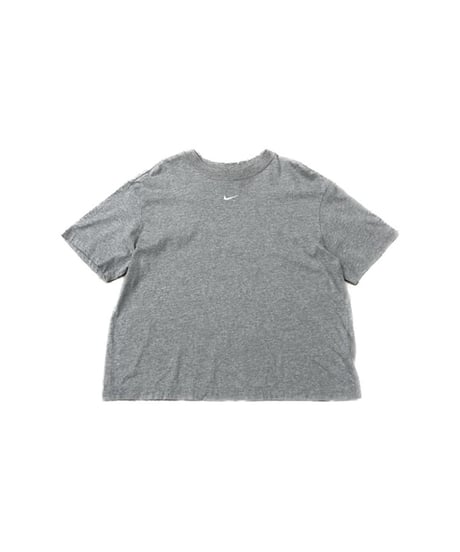 NIKE Logo Stitch Tee GR