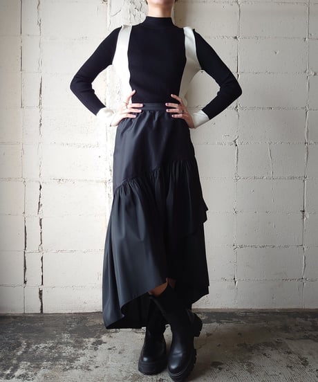 Asymmetric Hem Tiered Skirt BK
