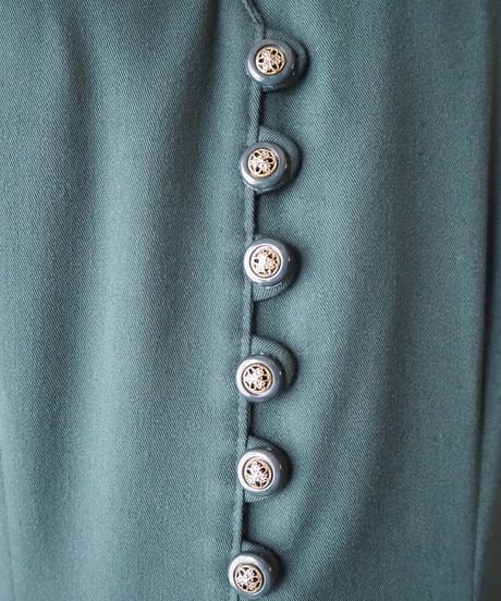 Peekaboo Many Button Dress GN