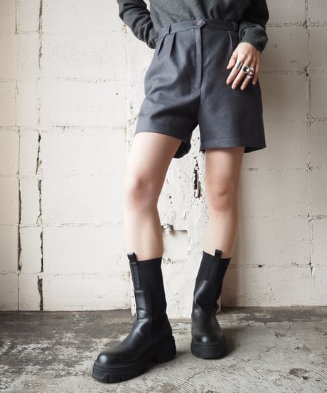 Double Tuck Short Pants GR