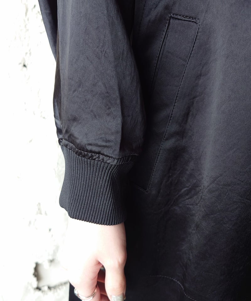 Orfeo Original】Satin Blouson Coat