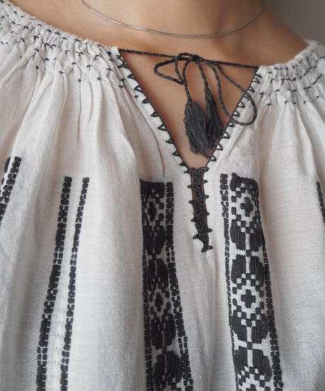 Romanian Hand Embroidered Blouse WHBK