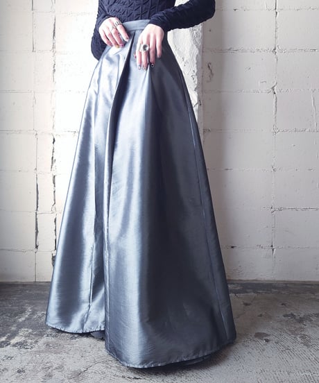 Flared Long Shiney Skirt SV