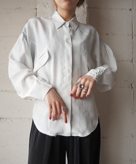 Tuck Shoulder Dolman Sleeve Blouse WH