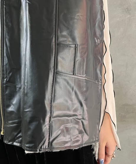 Boa Lining Fake Leather Vest BKWH