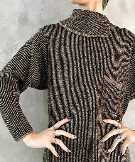 Turn Over Collar Giliter Mix Knit BKGD