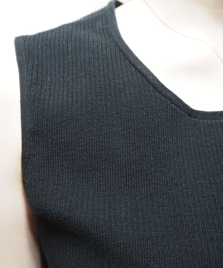 Sleeveless Rib Knit BK