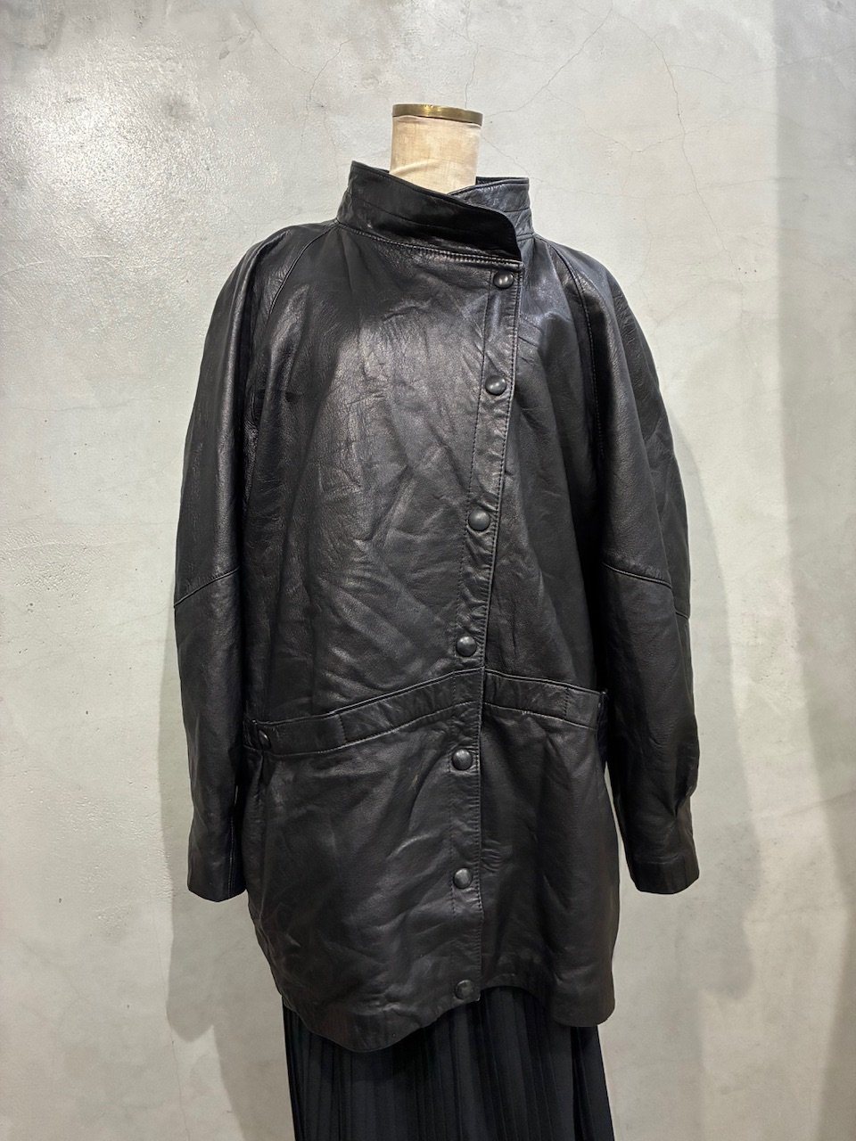 DOLMAN SLEEVE STAND COLLAR COAT ブラック 44 Stand Collar Dolman Sleeve Leather Coat BK | Orfeo