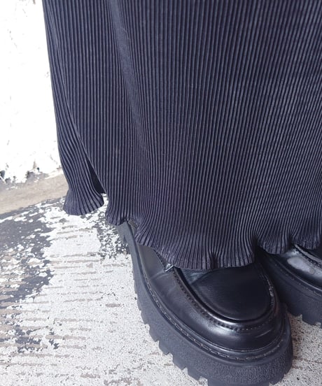 Pleated Long Tight Easy Skirt BK