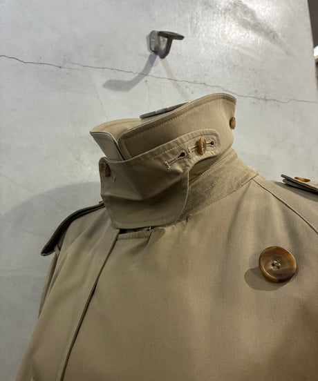 Aquascutum Trench Coat BE