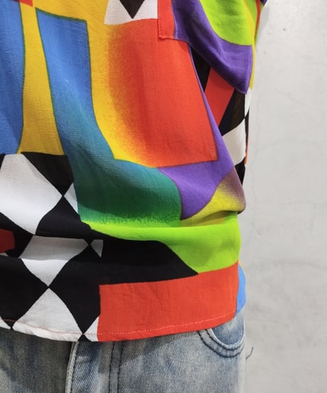 N/S Colorful Geometric Pattern Tops LGN OR BK