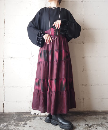 Boat Neck Velour Sleeve Blouse BK