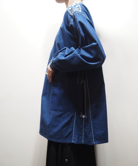 EURO Embroidery Reversible Smock BL