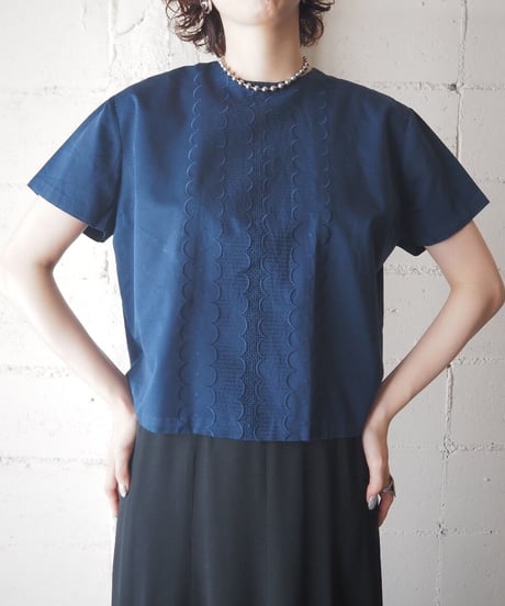 1960's EURO Back Button Embroidery Blouse NV