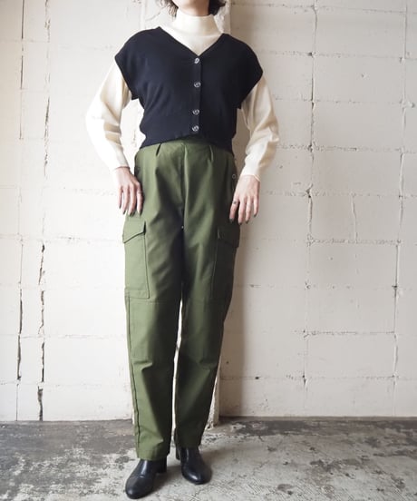 agnes b. Front Button Knit Vest BK