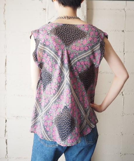 Drape Collar Sleeveless Scarf Blouse BK PI