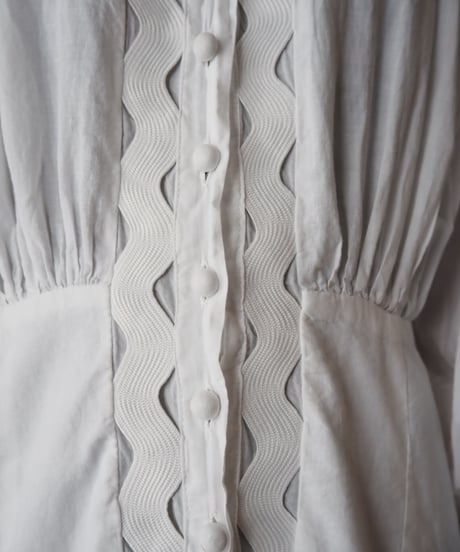 Stand Neck Frill Design Tunic WH