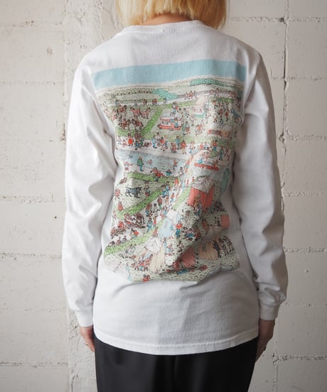 WHERE'S WALDO? L/S Tee WH