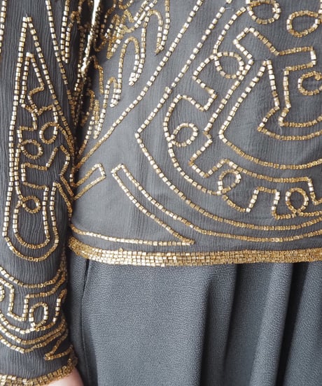 Beads Embroidery Tops BKGD