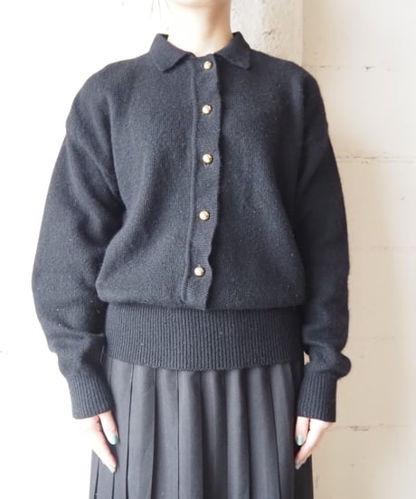 Gold Button Polo Knit BK