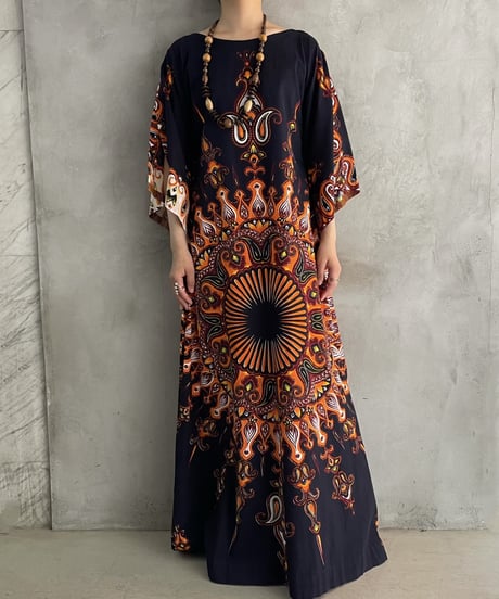 Slit Sleeve Batik Long Dress BKRE