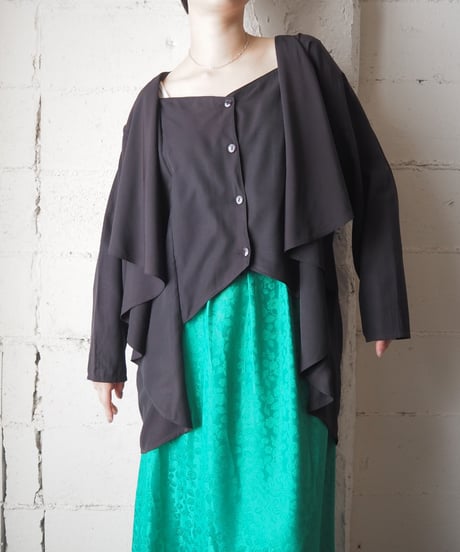 Wide  Silhouette Drape Design BK