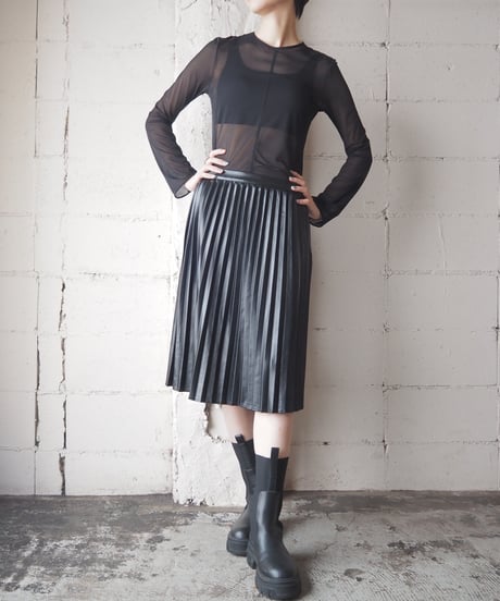 Pleated Fake Leather Skirt BK