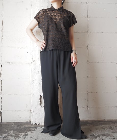 1940-50’s Euro Lace French Sleeve BR BK