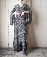 Slit Sleeves Long Dress BKWH