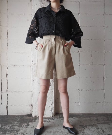 Linen Mix Tuck Shorts BE