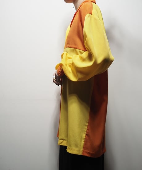 Bicolor Design Shirt YEOR