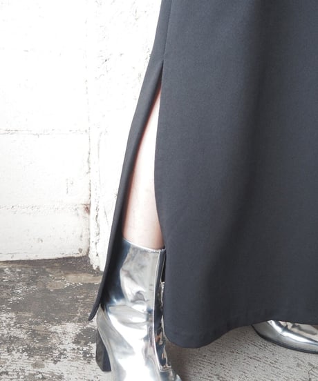 Front Button Slit Flared Skirt BK