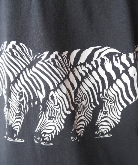 Omaha's Henry Doorly ZOO Zebra Print Tee BK