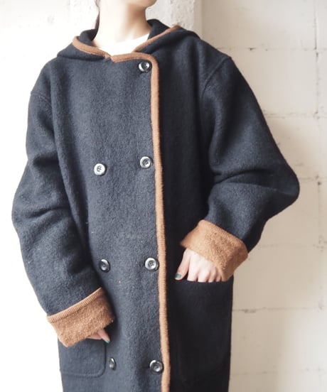 Bicolor Hooded Coat BKBR