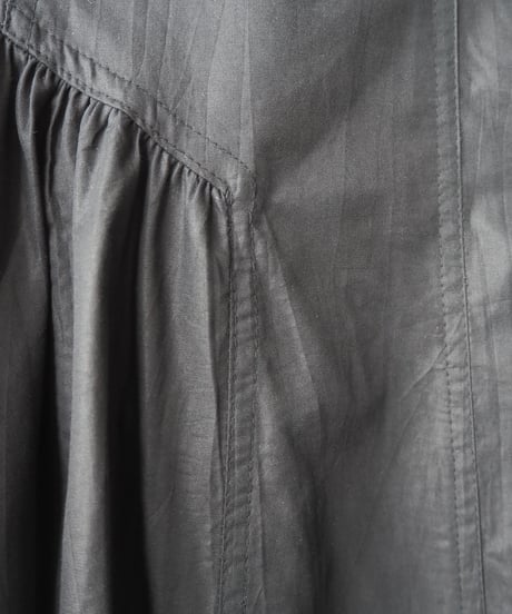 Side Volume Gathered Flared Skirt BK